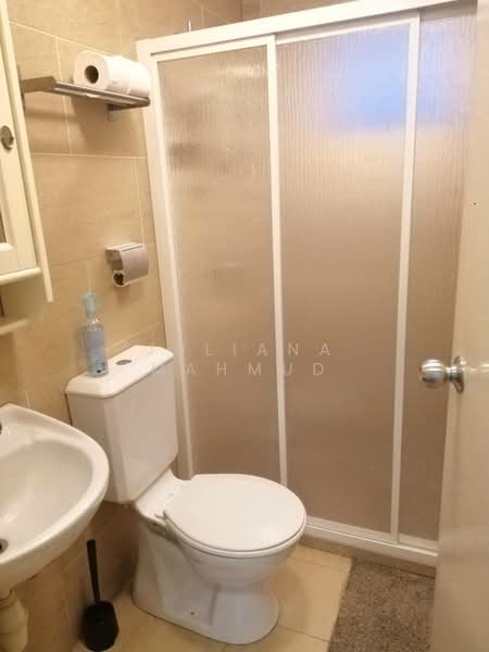Service Residence for Sale at Kuchai Avenue - Juliana Mahmud - Bathroom - PropertyGuru.com.my