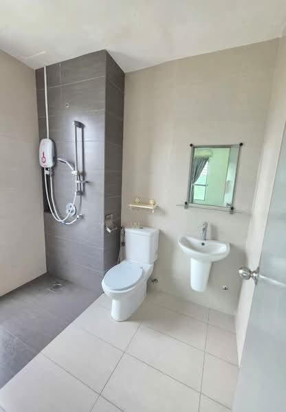 Cybersquare untuk Untuk Disewa - RM 1,400 /bulan, Mac 2026 - Bathroom - PropertyGuru.com.my