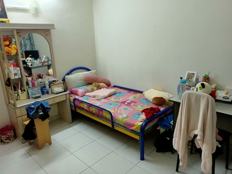 2-storey Terraced House for Sale in Taman Sri Putri (Skudai) - Karl Ho - Bedroom - PropertyGuru.com.my