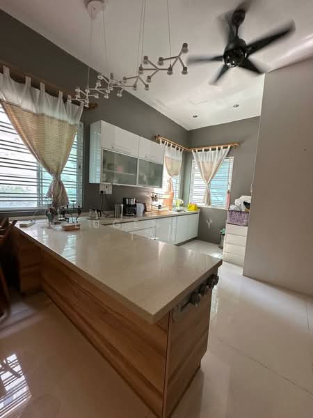 Medan Tanjung Bungah untuk Untuk Dijual - RM 2,650,000, Mac 2026 - Kitchen - PropertyGuru.com.my