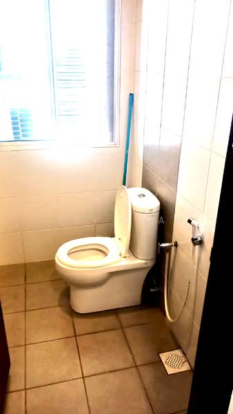 Pejabat untuk Disewa di Shah Alam (Selangor) - Abby Chan - Bathroom - PropertyGuru.com.my