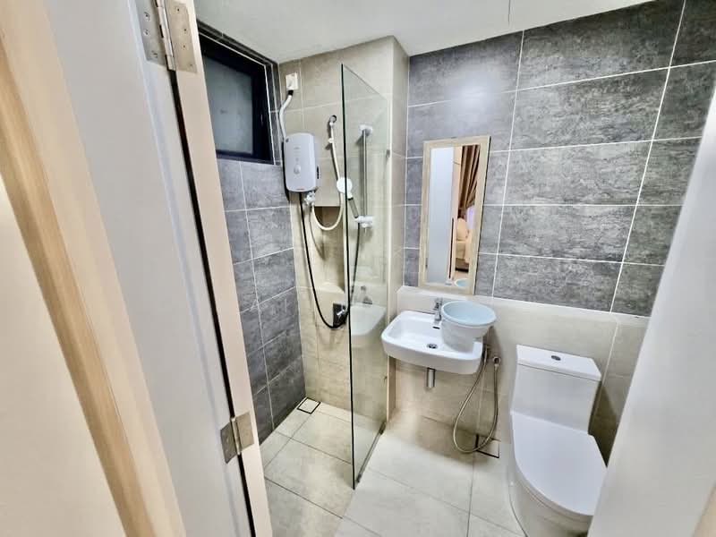 Service Residence for Rent at Setia City Residences - Hailey Ho - Bathroom - PropertyGuru.com.my