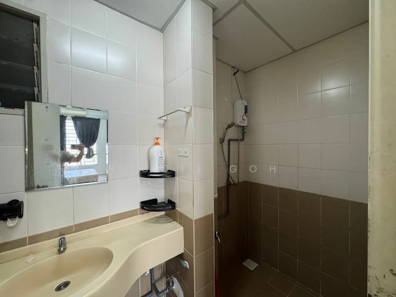 Condominium for Rent at Platinum Lake PV 12 - Nicole Goh - Bathroom - PropertyGuru.com.my