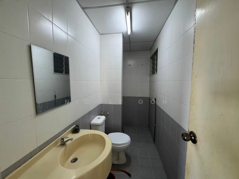 Condominium for Rent at Platinum Lake PV 12 - Nicole Goh - Bathroom - PropertyGuru.com.my