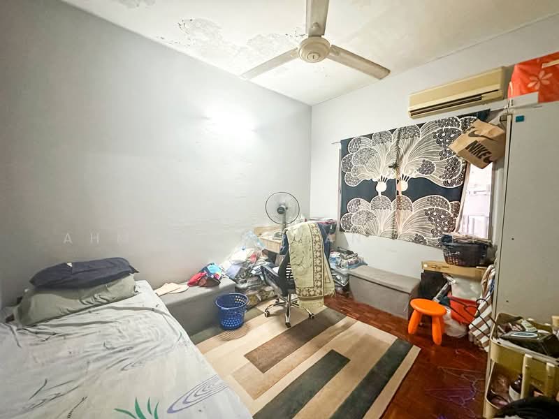 Sri Kinabalu untuk Untuk Dijual - RM 450,000, Mac 2026 - Bedroom - PropertyGuru.com.my
