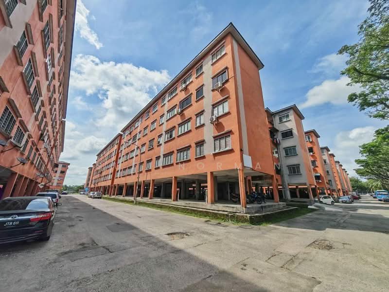 Taman Pulai Utama untuk Untuk Dijual - RM 135,000, Mac 2026 - Exterior - PropertyGuru.com.my