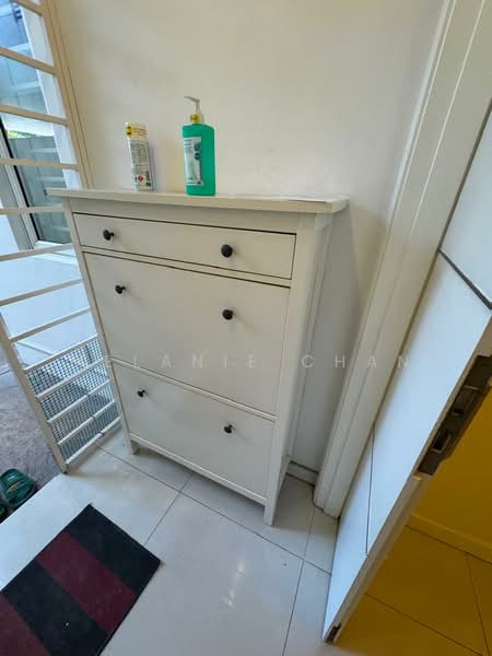 Townhouse for Rent in Petaling Jaya (Selangor) - Melanie Chan - Entrance - PropertyGuru.com.my