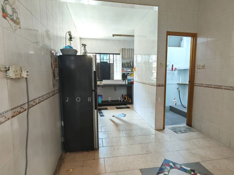2-storey Terraced House for Sale in Johor Bahru (Johor) - Joreen Lee - Kitchen - PropertyGuru.com.my