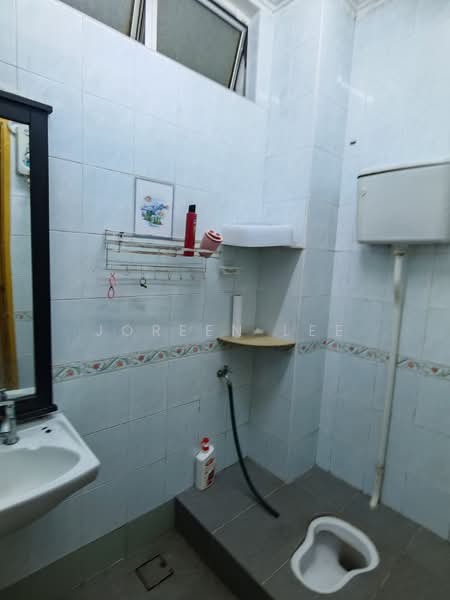 2-storey Terraced House for Sale in Johor Bahru (Johor) - Joreen Lee - Bathroom - PropertyGuru.com.my