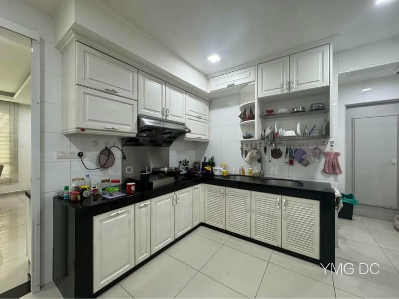 3-storey Terraced House for Sale in Klang (Selangor) - Louis Chan - Kitchen - PropertyGuru.com.my