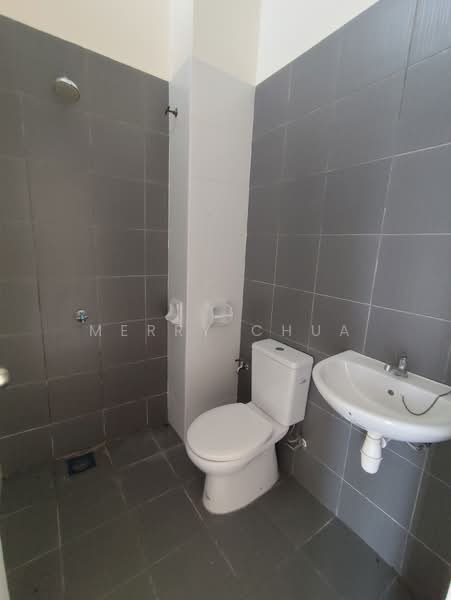 2-storey Terraced House for Sale in Masai (Johor) - Merry Chua - Bathroom - PropertyGuru.com.my