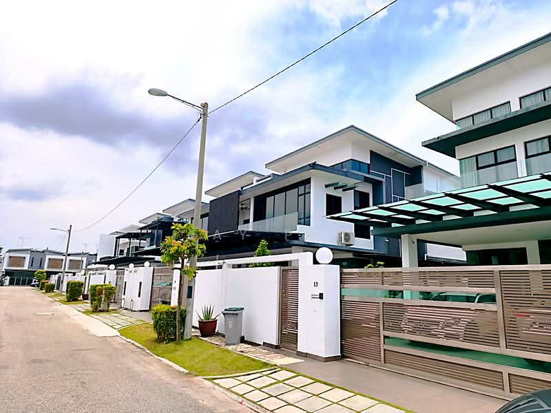 Semi-Detached House for Sale in Batu Pahat (Johor) - Jay Pun - Exterior - PropertyGuru.com.my