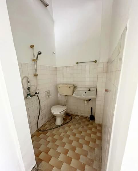 Pandan Indah untuk Untuk Dijual - RM 588,000, Mac 2026 - Bathroom - PropertyGuru.com.my