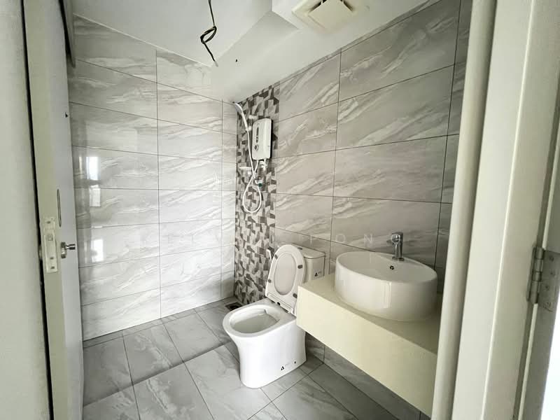 Service Residence for Sale at Arte Cheras - Kelvin Pong - Bathroom - PropertyGuru.com.my
