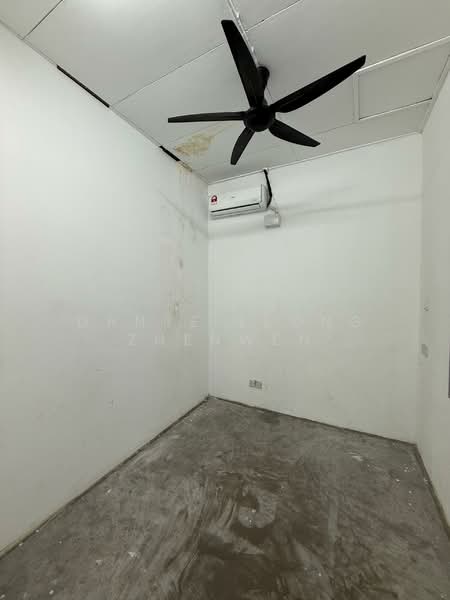Shop / Office for Rent in Taman Bukit Angsana (Cheras) - Dante Leong Zhenwen - Interior - PropertyGuru.com.my