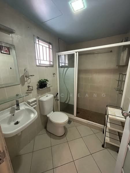 Green Avenue Condominium untuk Untuk Dijual - RM 440,000, Apr 2026 - Bathroom - PropertyGuru.com.my