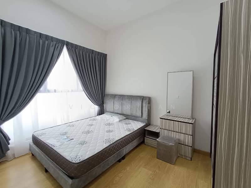 Kondominium untuk Disewa di Lovell @ Country Garden Danga Bay - Victor Tan - Bedroom - PropertyGuru.com.my