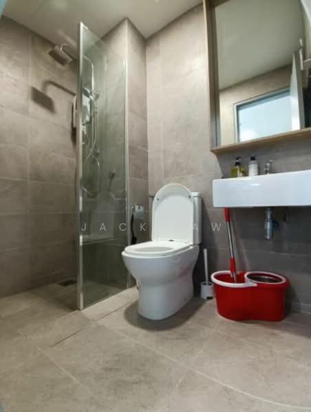 Suasana @ Utropolis untuk Untuk Disewa - RM 1,600 /bulan, Mac 2026 - Bathroom - PropertyGuru.com.my