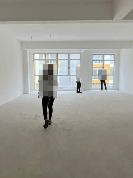 Molek Hub Adjoining Units @ 3 storey Shoplot untuk Untuk Dijual - RM 2,500,000, Mac 2026 - Interior - PropertyGuru.com.my