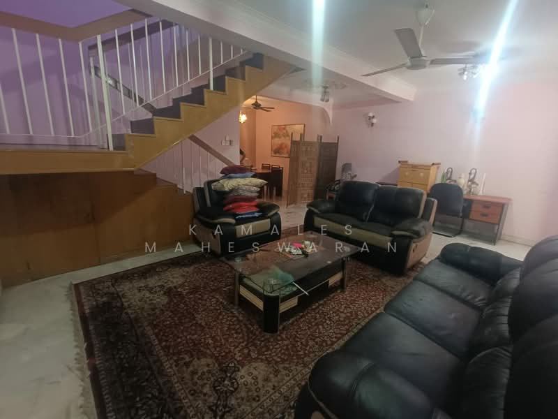 Taman Sri Mujur untuk Untuk Dijual - RM 750,000, Mac 2026 - Living Room - PropertyGuru.com.my