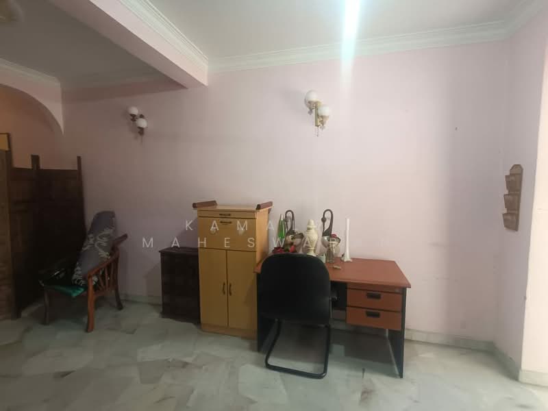 Taman Sri Mujur untuk Untuk Dijual - RM 750,000, Mac 2026 - Study - PropertyGuru.com.my