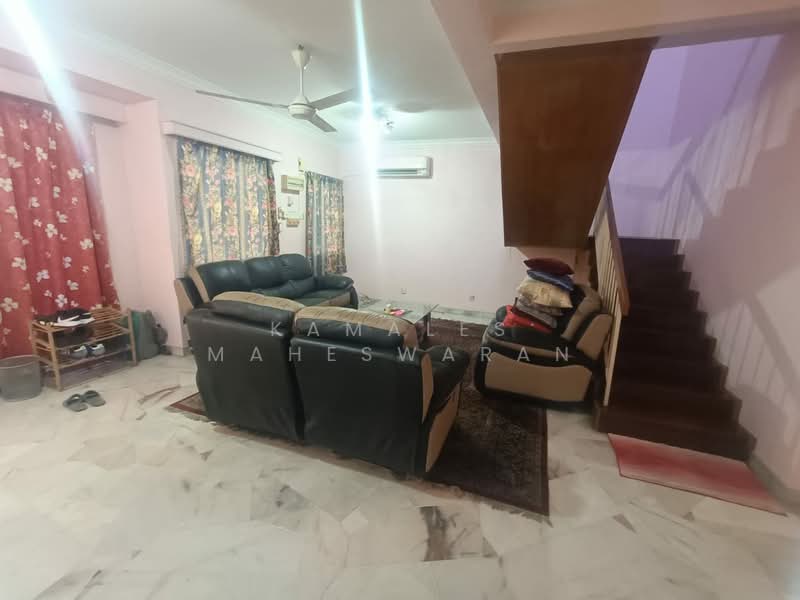 Taman Sri Mujur untuk Untuk Dijual - RM 750,000, Mac 2026 - Living Room - PropertyGuru.com.my