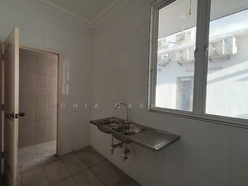 3-storey Terraced House for Sale in Shah Alam (Selangor) - Chia Carmen - PropertyGuru.com.my