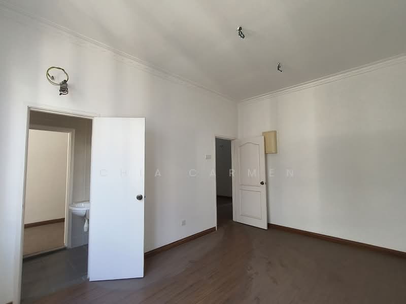 3-storey Terraced House for Sale in Shah Alam (Selangor) - Chia Carmen - PropertyGuru.com.my