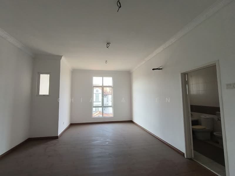 3-storey Terraced House for Sale in Shah Alam (Selangor) - Chia Carmen - PropertyGuru.com.my