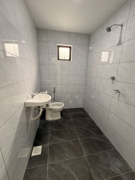1-storey Terraced House for Sale in Skudai (Johor) - Lee Chin Wong - Bathroom - PropertyGuru.com.my