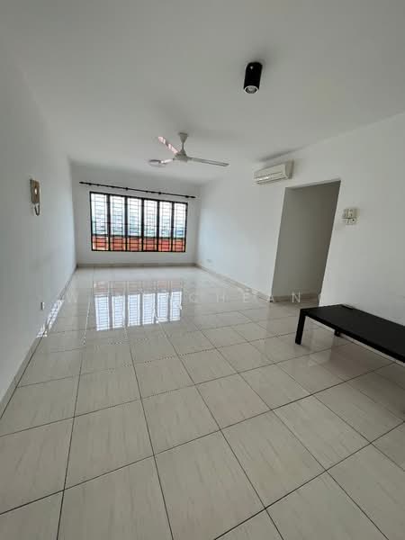 Condominium for Sale at Green Avenue Condominium - Wind Cheang - Living Room - PropertyGuru.com.my
