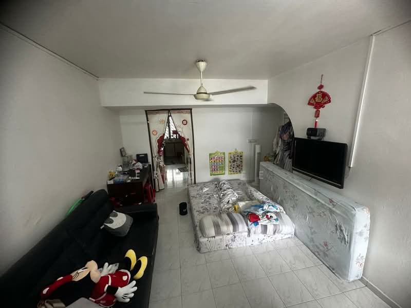 Terraced House for Sale in Taman Damai Jaya (Skudai) - Eric Tee - Living Room - PropertyGuru.com.my
