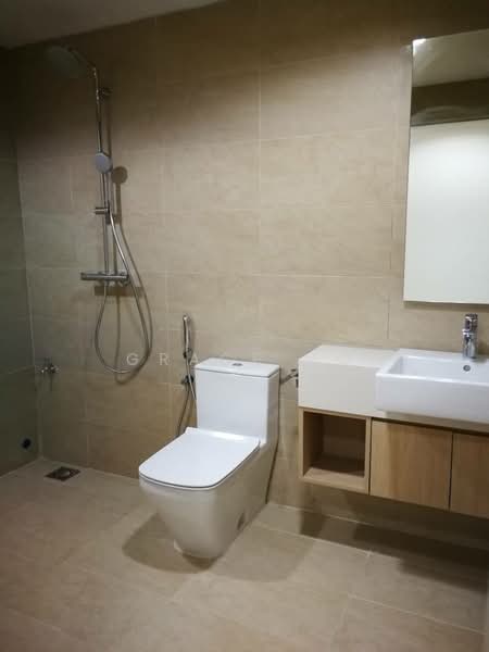 Servis Apartment untuk Dijual di Plaza Arkadia (Service Residences) - Grace Ho - Bathroom - PropertyGuru.com.my