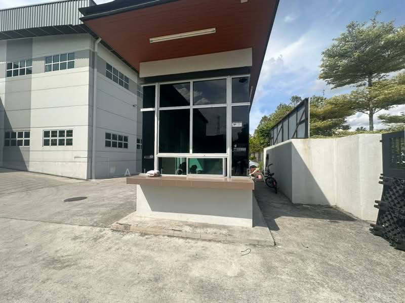 Detached Factory for Sale in Bandar Indahpura (Kulai) - Alice Tee - Exterior - PropertyGuru.com.my
