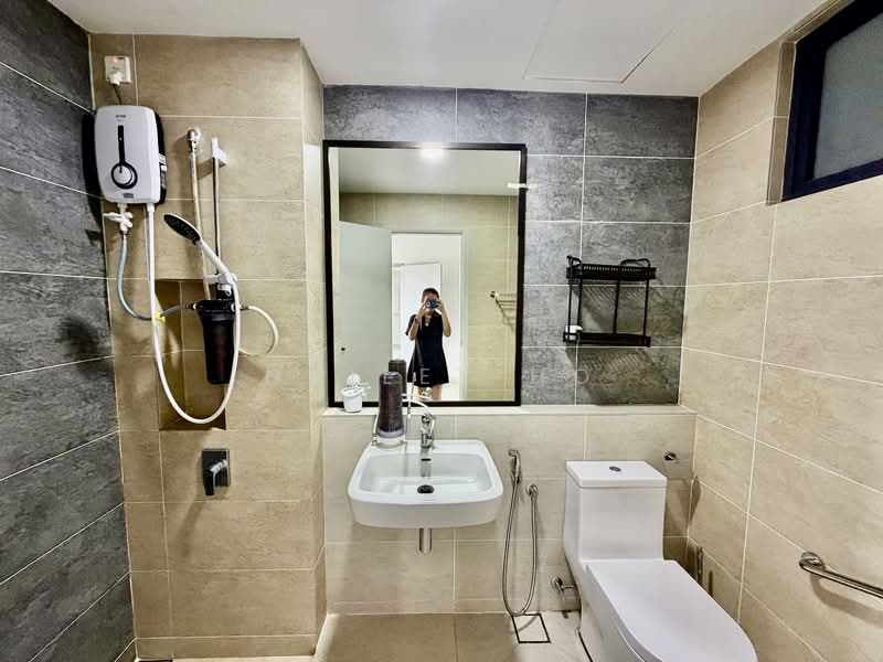 Service Residence for Rent at Setia City Residences - Hailey Ho - Bathroom - PropertyGuru.com.my