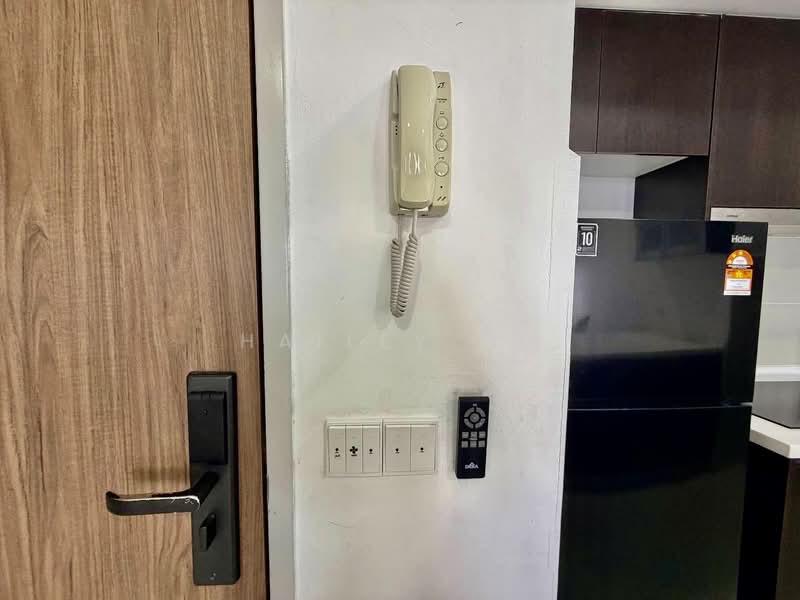 Service Residence for Rent at Setia City Residences - Hailey Ho - Entrance - PropertyGuru.com.my