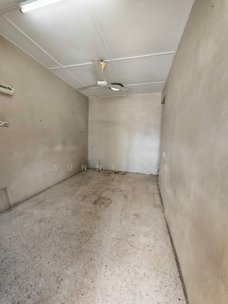 1-storey Terraced House for Rent in Taman Belibis (Simpang Ampat) - Sunny Lok - Interior - PropertyGuru.com.my