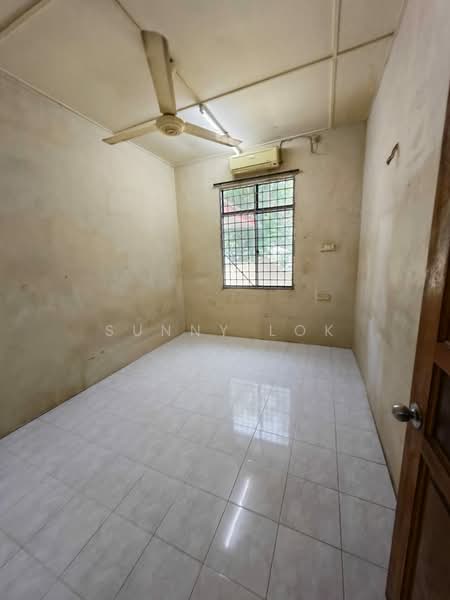 1-storey Terraced House for Rent in Taman Belibis (Simpang Ampat) - Sunny Lok - Interior - PropertyGuru.com.my