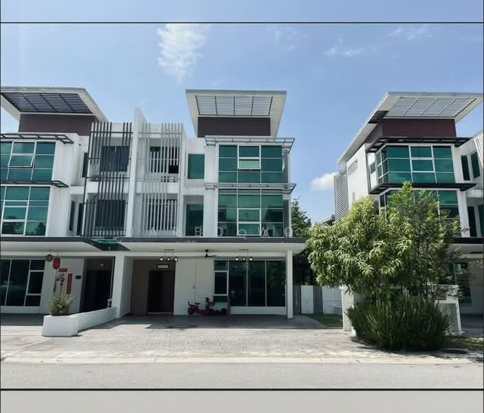 Jacaranda @ Garden Residence Cyberjaya untuk Untuk Dijual - RM 1,590,000, Mac 2026 - Exterior - PropertyGuru.com.my