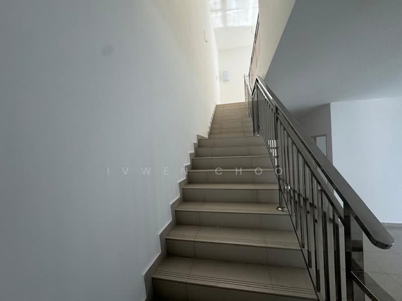 Cluster House for Rent in Taman Mount Austin (Tebrau) - Ivwen Choo - Corridor - PropertyGuru.com.my