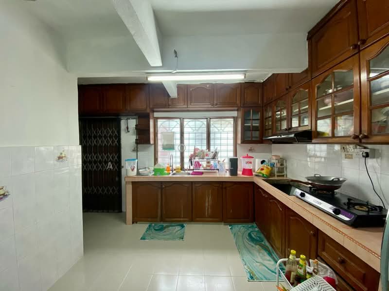 Terraced House for Sale in Batu Caves (Selangor) - Amin Azlan - Kitchen - PropertyGuru.com.my