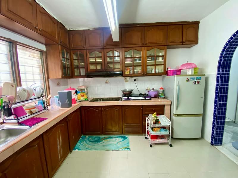 Terraced House for Sale in Batu Caves (Selangor) - Amin Azlan - Kitchen - PropertyGuru.com.my