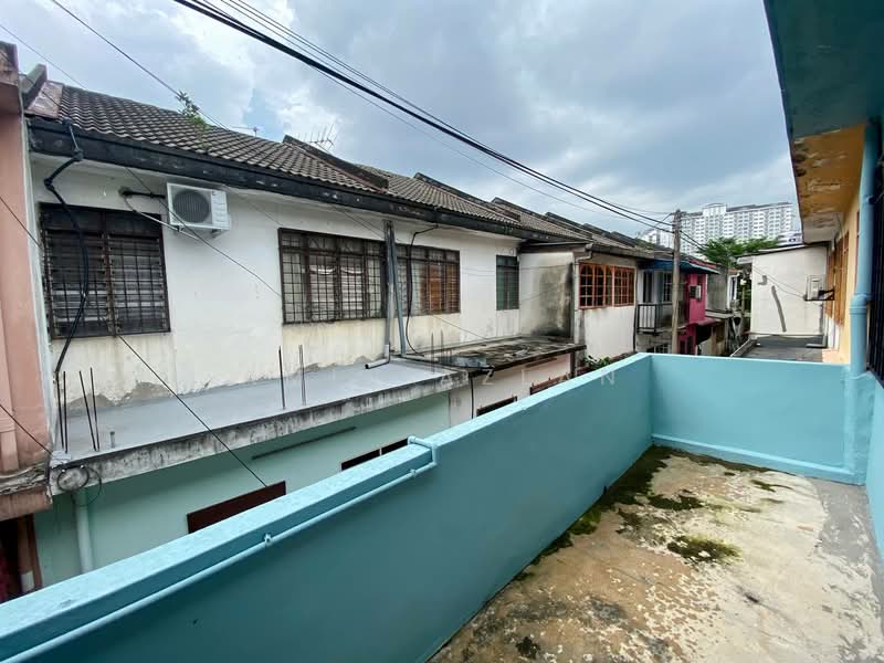 Terraced House for Sale in Batu Caves (Selangor) - Amin Azlan - Exterior - PropertyGuru.com.my