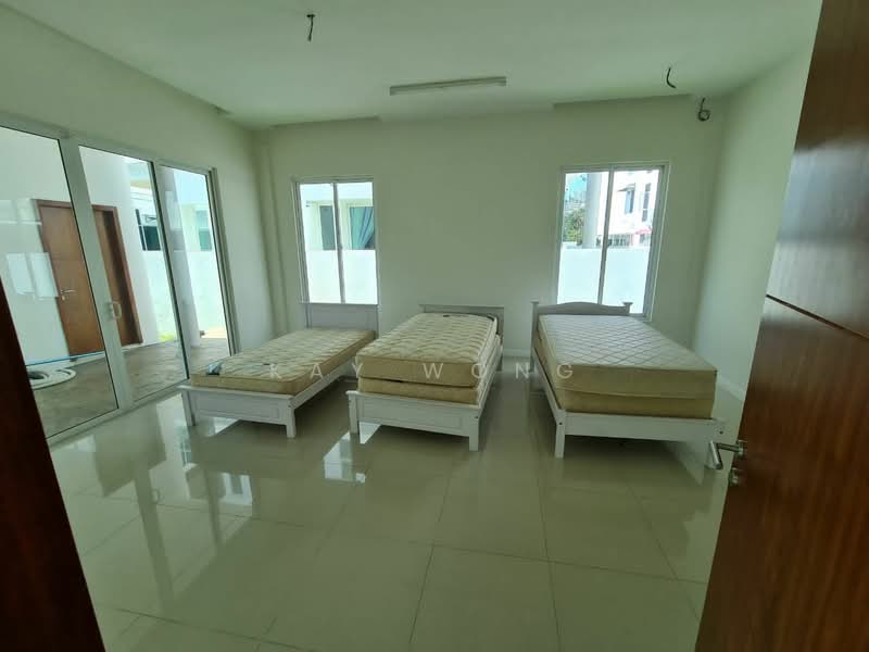Bungalow for Sale in George Town (Penang) - Kay Wong - Bedroom - PropertyGuru.com.my