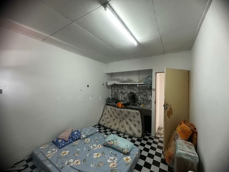 Terraced House for Sale in Taman Damai Jaya (Skudai) - Jocelyn Law - Bedroom - PropertyGuru.com.my