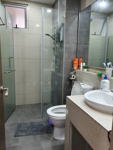 Condominium for Sale at Villa Crystal - Lucas Lim - Bathroom - PropertyGuru.com.my