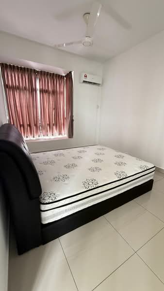 Cuarzo Residence @ Taman Setia Indah untuk Untuk Disewa - RM 3,300 /bulan, Mac 2026 - Bedroom - PropertyGuru.com.my