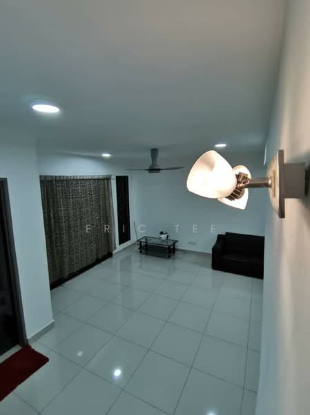 Bandar Tiram 3: Phase 2 untuk Untuk Dijual - RM 598,000, Mac 2026 - Living Room - PropertyGuru.com.my