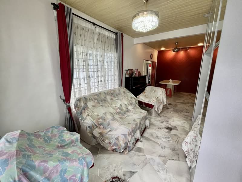 Taman Kajang Utama untuk Untuk Dijual - RM 650,000, Mac 2026 - Living Room - PropertyGuru.com.my