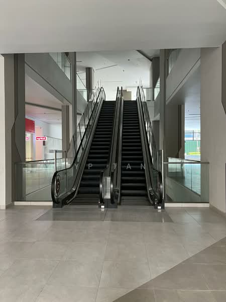 Retail Space for Rent in Kuchai Lama (Kuala Lumpur) - YP Tan - Interior - PropertyGuru.com.my